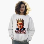 donald-trump-long-lie-the-king-2025-shirt-1_wu6wsv