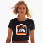 the-man-wearing-the-low-single-shirt-1_t8daca