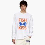 fish-kiss-shirt-1_htlz2w