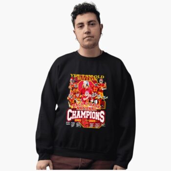 Yes I Am Old But I Saw Back 2 Back National Champions 2003 2004 Usc Trojans Shirt